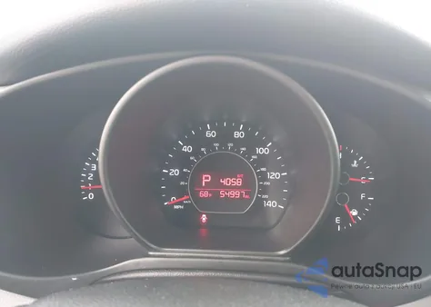 2017 Kia Soul z USA, uszkodzony, nr VIN KNDJN2A28H7458230